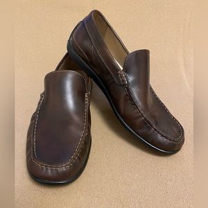 ECCO CLASSIC 2.0 MOC FLAT LOAFER SHOE - COFFEE Brown Leather- Men size 7-7.5=40.